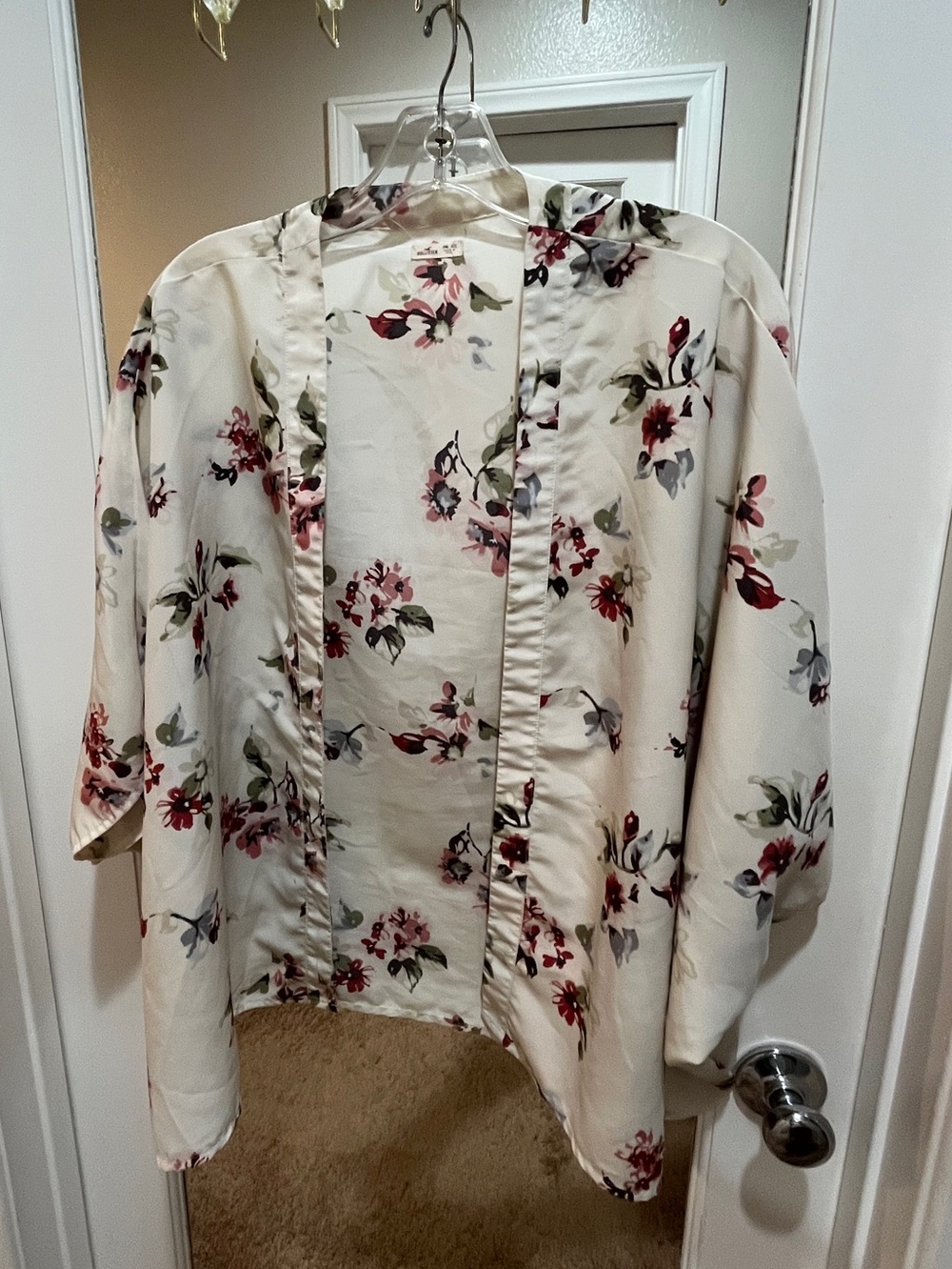 Hollister Floral Open Front Kimono One Size